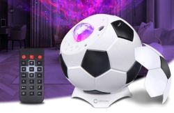 COOLHOOD Fußball Sternenhimmel Projektor mit Bluetooth Speaker für 15,99€