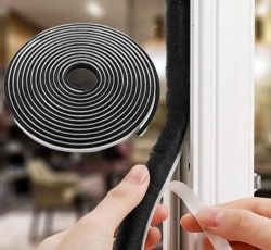 Tooperze 10m Bürstendichtung als Zugluftstopper für nur 9,59€ (statt 15,99€)
